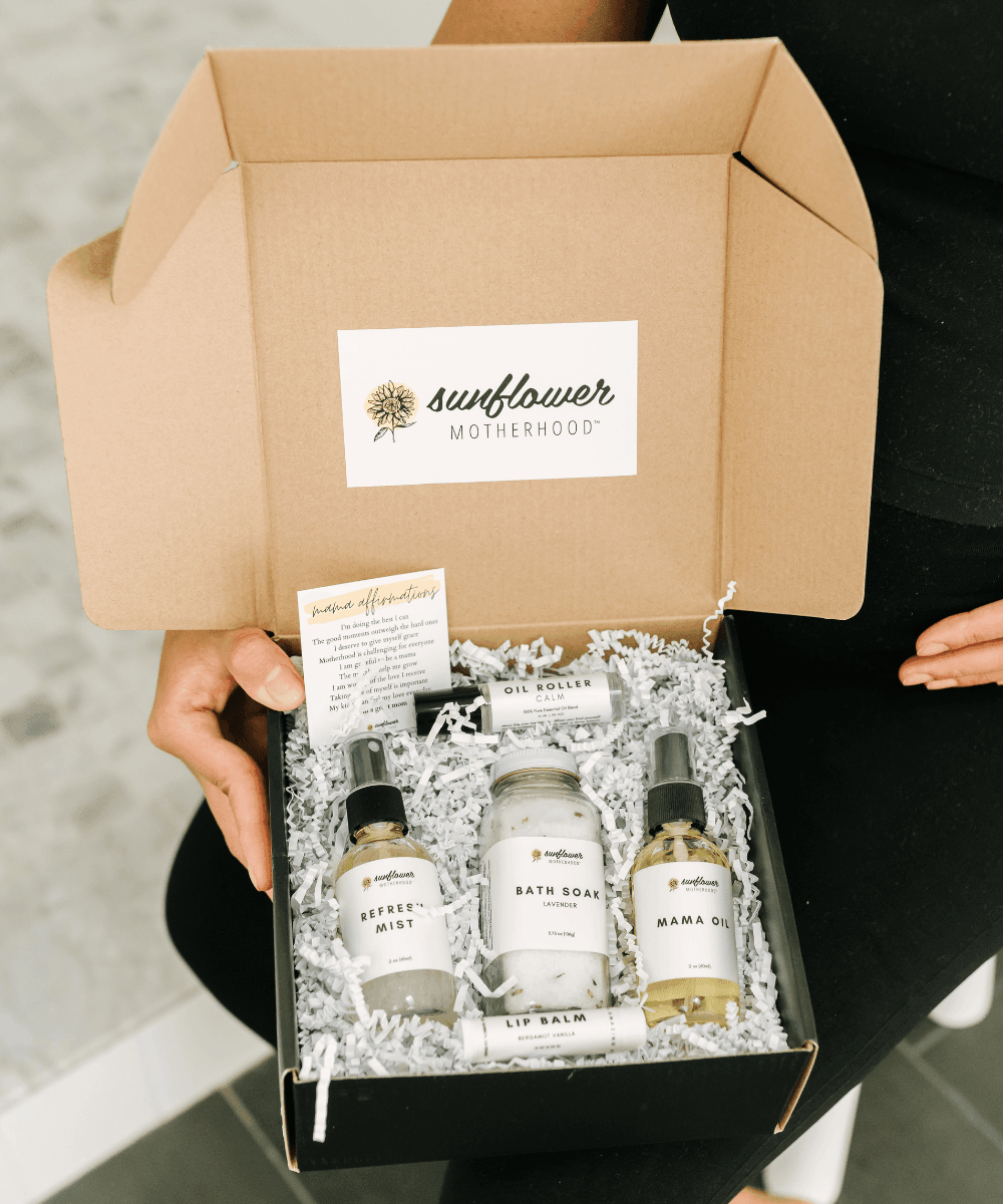 Self-Care Gift Box for Mom, Bath & Body Relaxation Gift Set